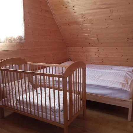 Domek alpejski Drevenica Orava Oravská Lesná